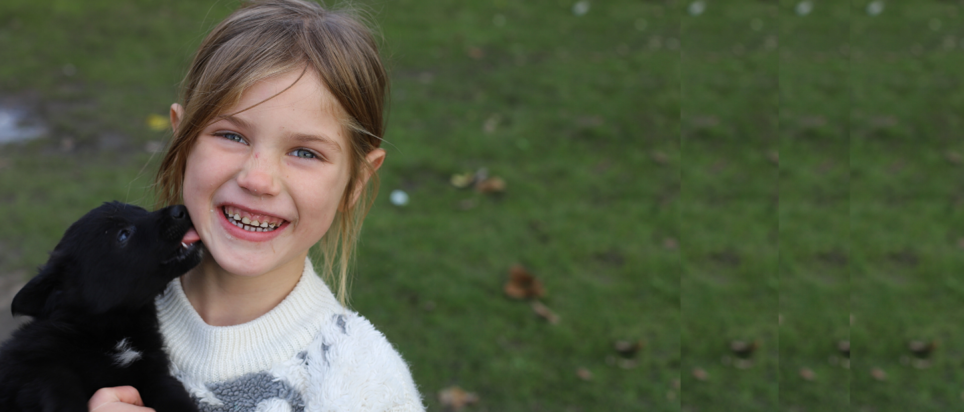 Pandemia le fură copilăria...